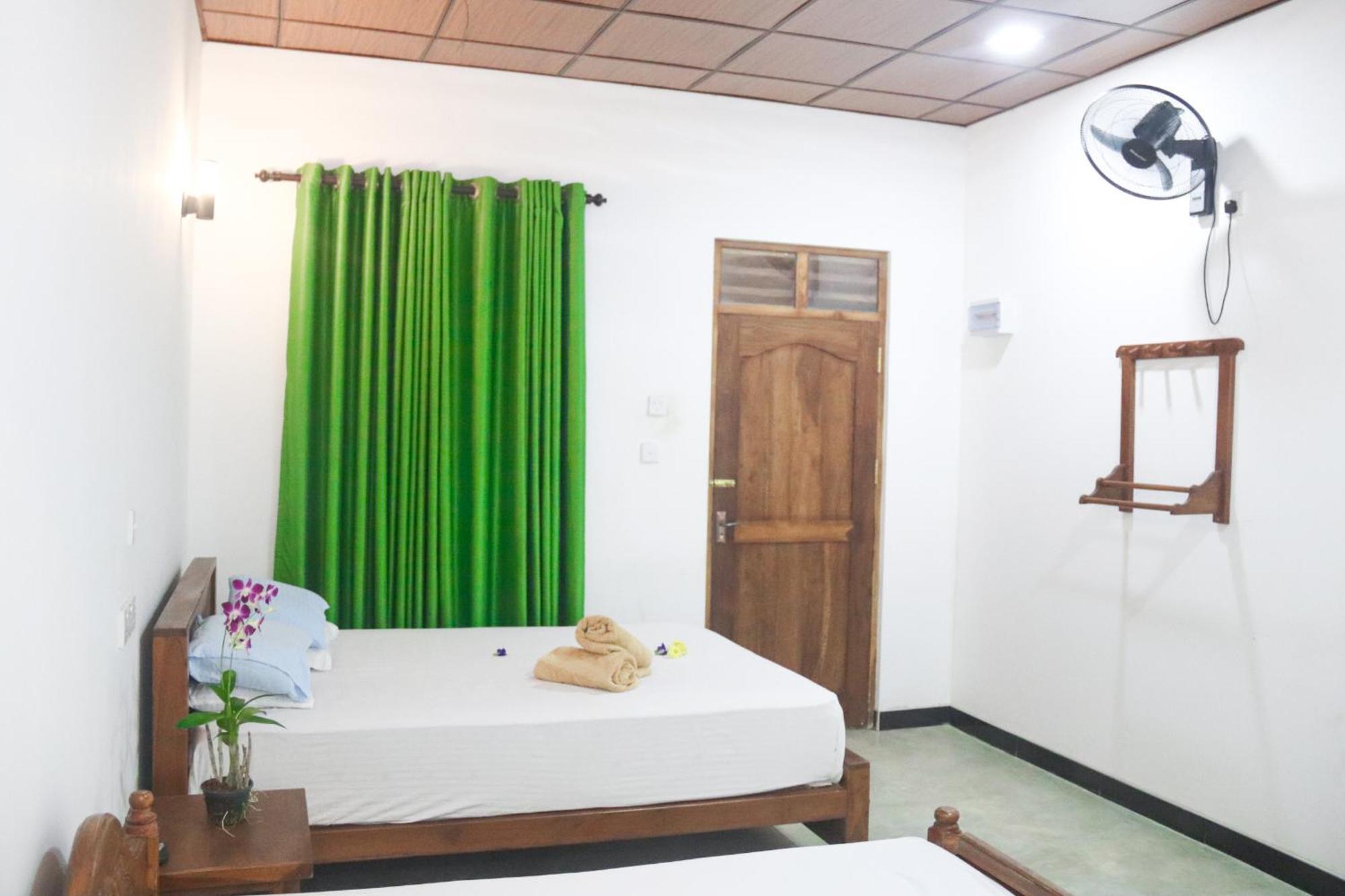 Nature Glow Cottage Udawalawe Ngoại thất bức ảnh